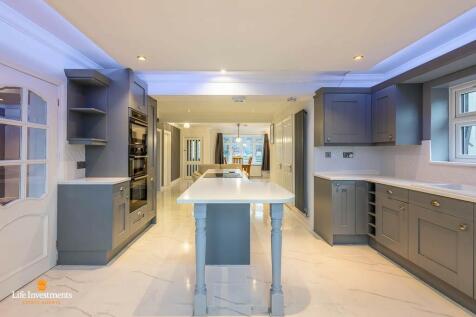 Kitchen-Family Room