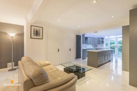 Kitchen-Family Room