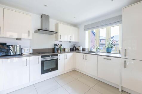 Kitchen - Dining Rm