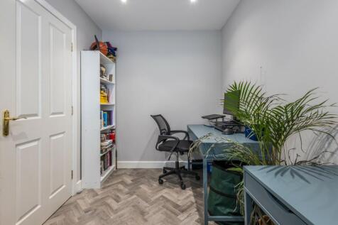 Study/Bedroom 4