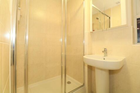 Master En-Suite