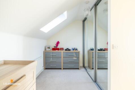 Walk In Wardrobe