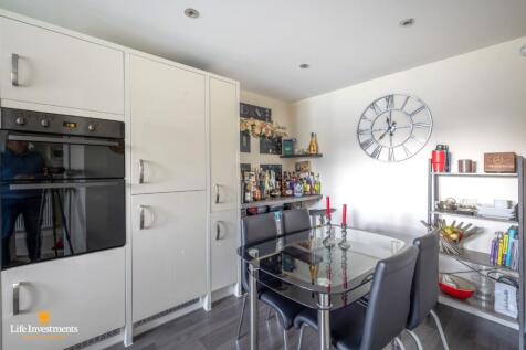 Kitchen-Dining Room