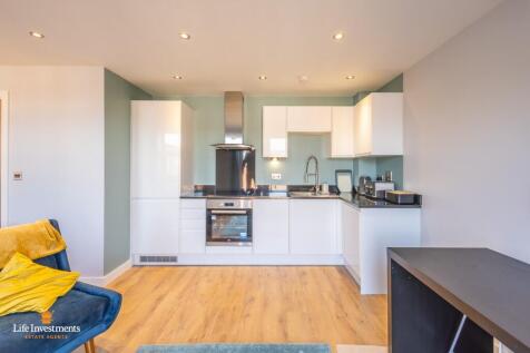 Lounge/Kitchen