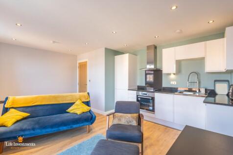 Lounge/Kitchen