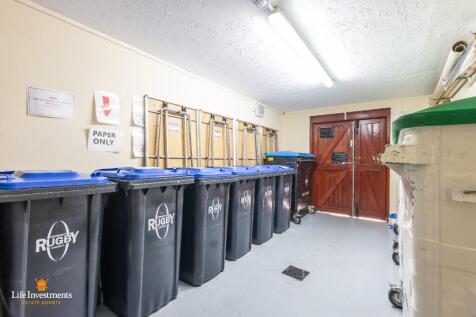Bin Store