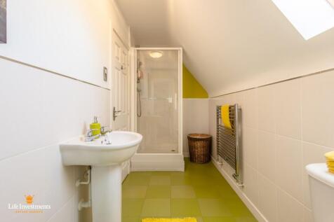 Bed 4 - 5, En Suite