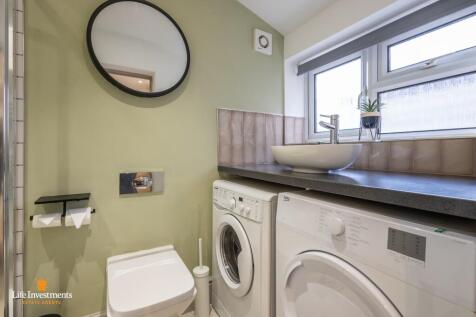 Shower/Utility Room
