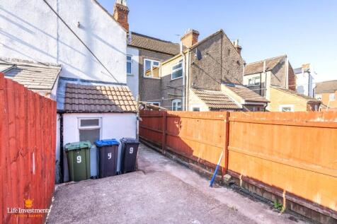 Rear Courtyard