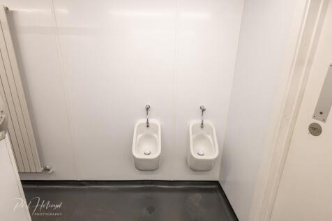 Gents Toilet