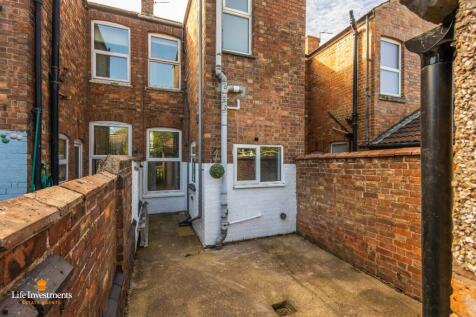 Rear Courtyard