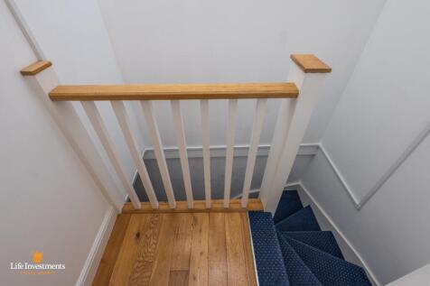 2nd Floor Landing