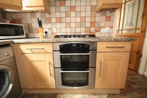 Communal Kitchen 