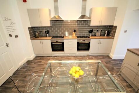 Communal Kitchen