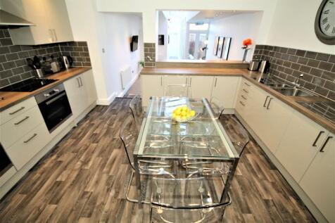 Communal Kitchen