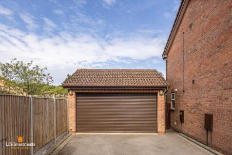 Double Garage