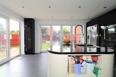 Kitchen-Family Room