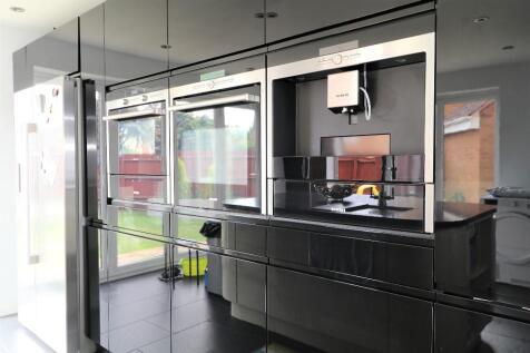 Kitchen-Family Room