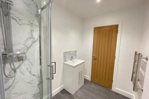 Copenhagen Flat 6 Bathroom 2.jpg