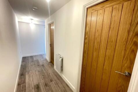 Copenhagen Flat 1 Hall Way.jpg