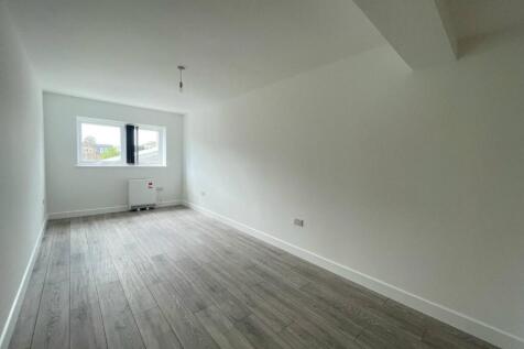 Copenhagen Flat 1 Primary Bedroom 1.jpg