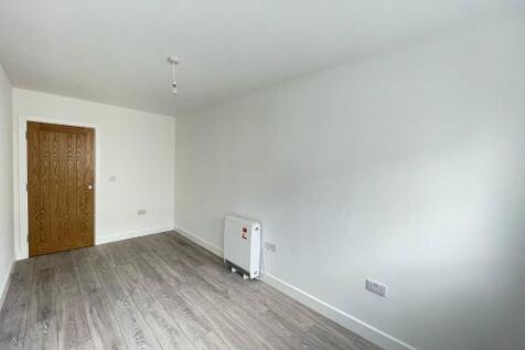 Copenhagen Flat 3 Bedroom 2.jpg