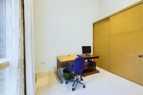 CAM04366G0-PR0026-STILL003.jpg