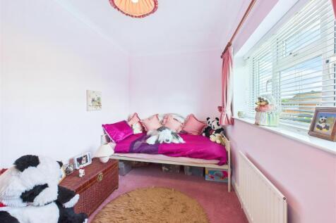 CAM04366G0-PR0102-STILL015.jpg