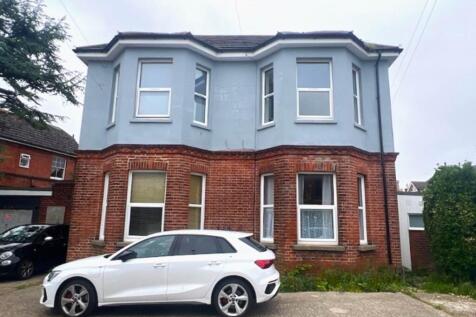 135325158_Front of P