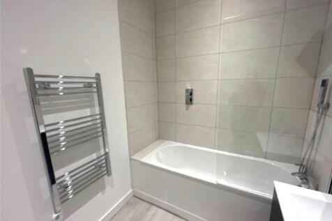 135324228_Bathroom_8