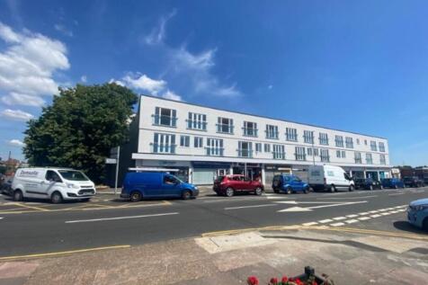 135316618_Front of P