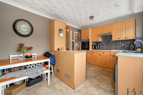 234383_33999723_IMG_