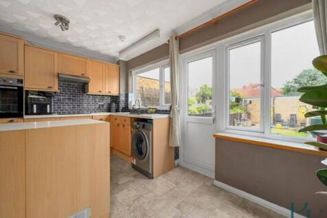 234383_33999723_IMG_