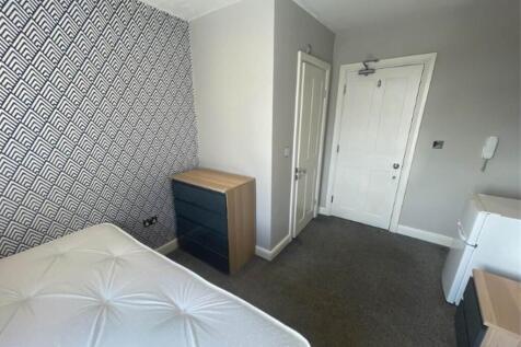 135319789_Entrance_B