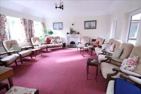 Communal Lounge