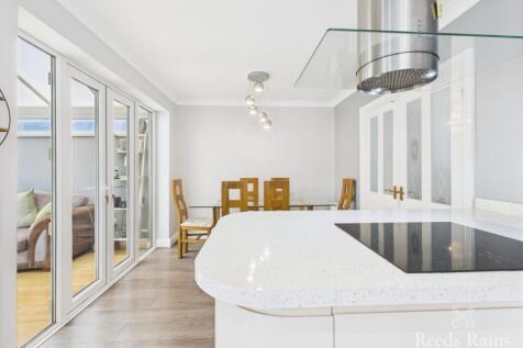 Kitchen/ Diner