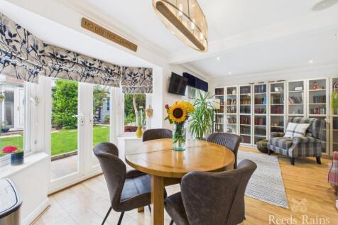 Dining Family Room