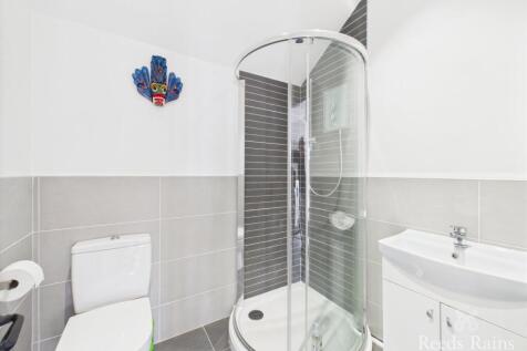 Annex En-Suite