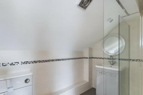 8-Master_Ensuite-...