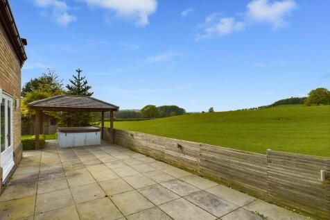 12-Rear_Garden-H