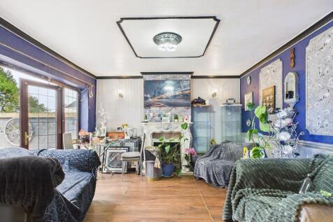 CAM03582G0-PR0147...