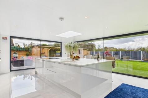 CAM03582G0-PR0148...