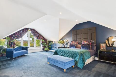 CAM03582G0-PR0148...