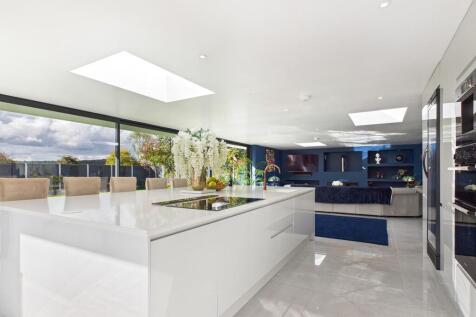 CAM03582G0-PR0148...