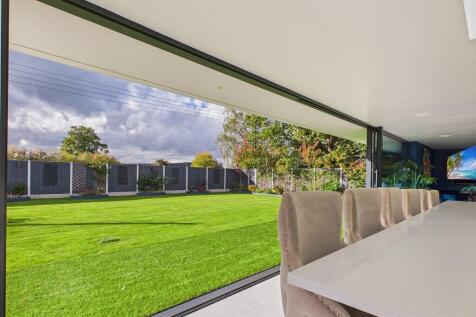 CAM03582G0-PR0148...