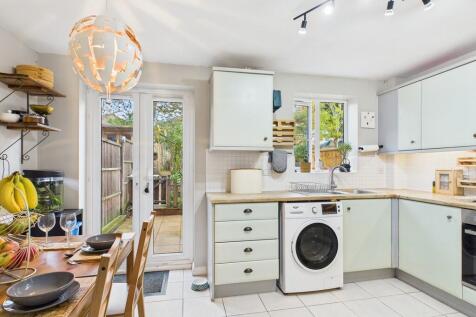 CAM03582G0-PR0150...