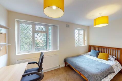 Bedroom 6.jpg