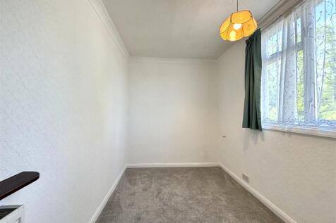 Bedroom 2, 2