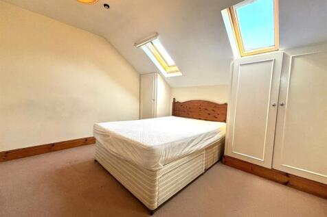 Master Bedroom shot 2 .jpg