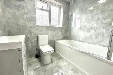 Bathroom.jpeg